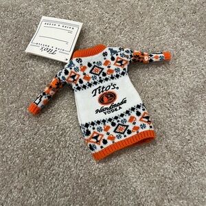 Tito's Handmade Vodka Gift Bottle Sweater NWT